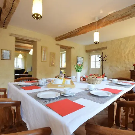 Holiday home Castle Wing Situated In The Heart Of A Quiet